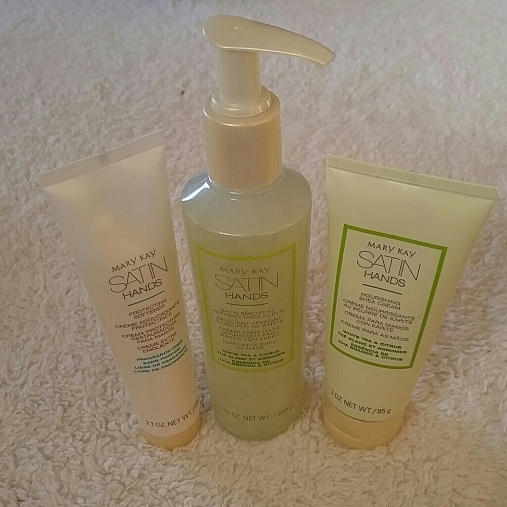 Satin Hands Set